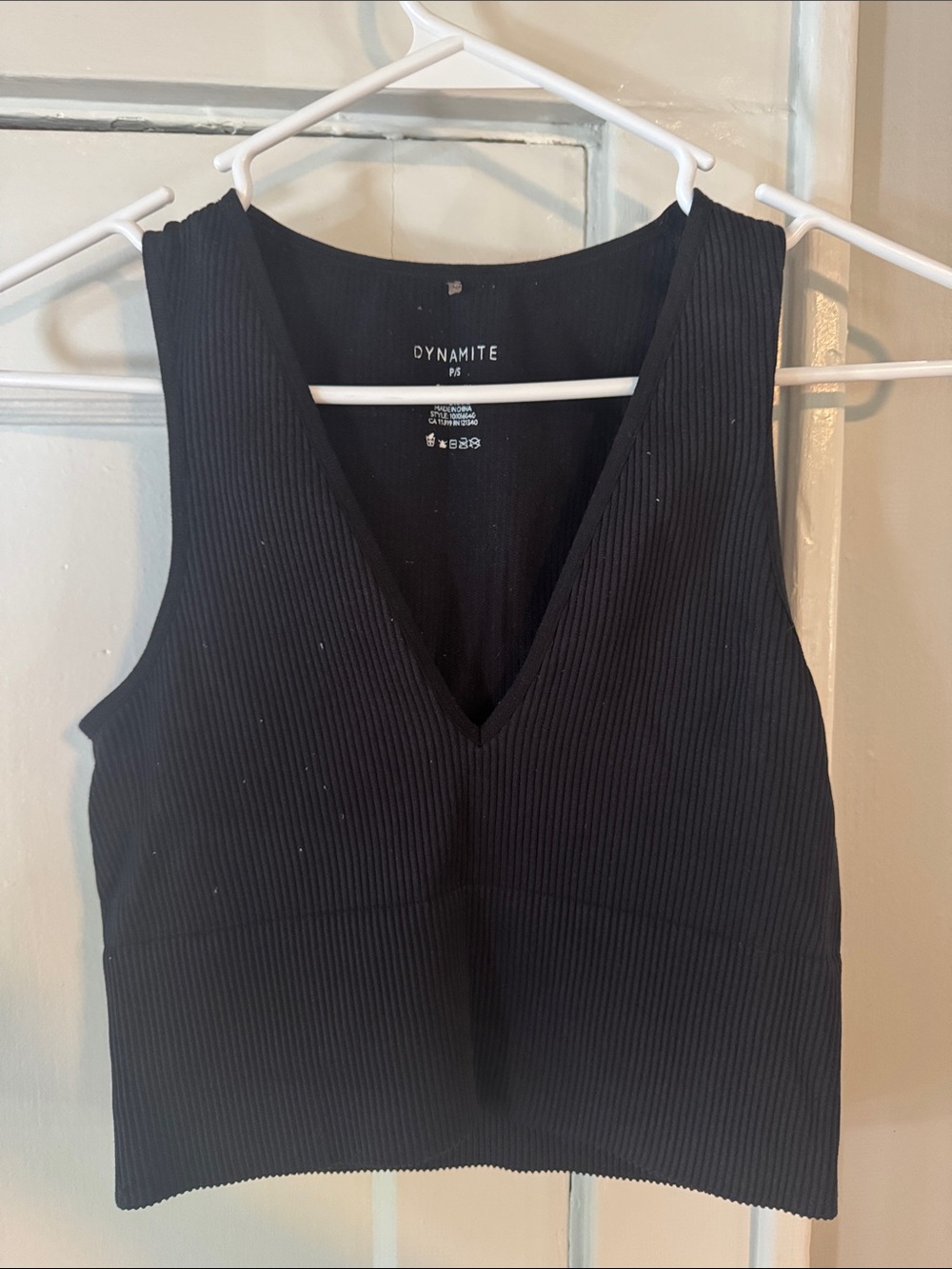 Dynamite Black Ribbed V-Neck Tank - Picture 1 of 4